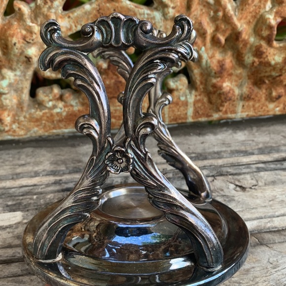 Vintage F.B. Rogers Silver Company Gravy Boat Stand - Picture 3 of 10